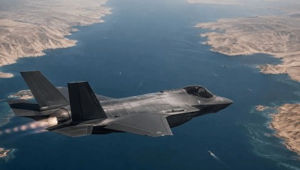 24小时内两架！美军F-35战机在阿曼湾上空，发送紧急代码请求降落