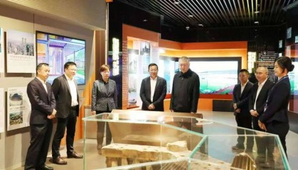 中国建筑金属结构协会会长曲琦调研中建科工