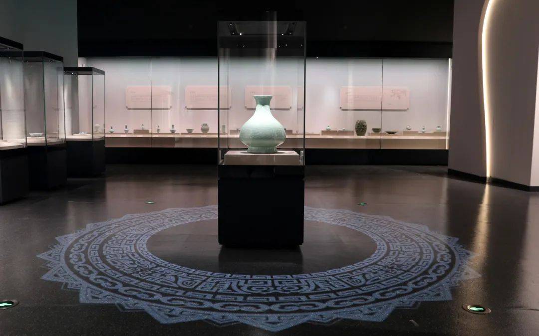 资讯 | 内蒙古博物院：【展览解读】明清颜色釉瓷器里的东方美学